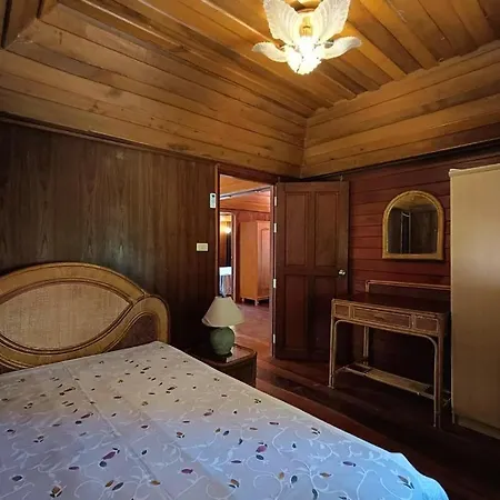 Aforetime Village Amphoe Koksamui Room photo